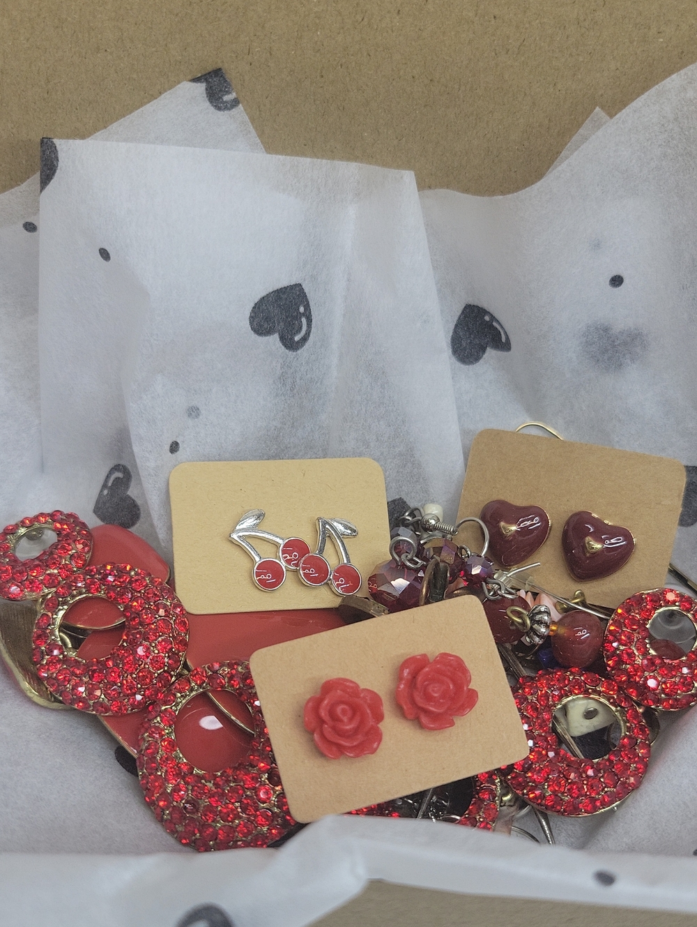 15pc Box Of Earrings
